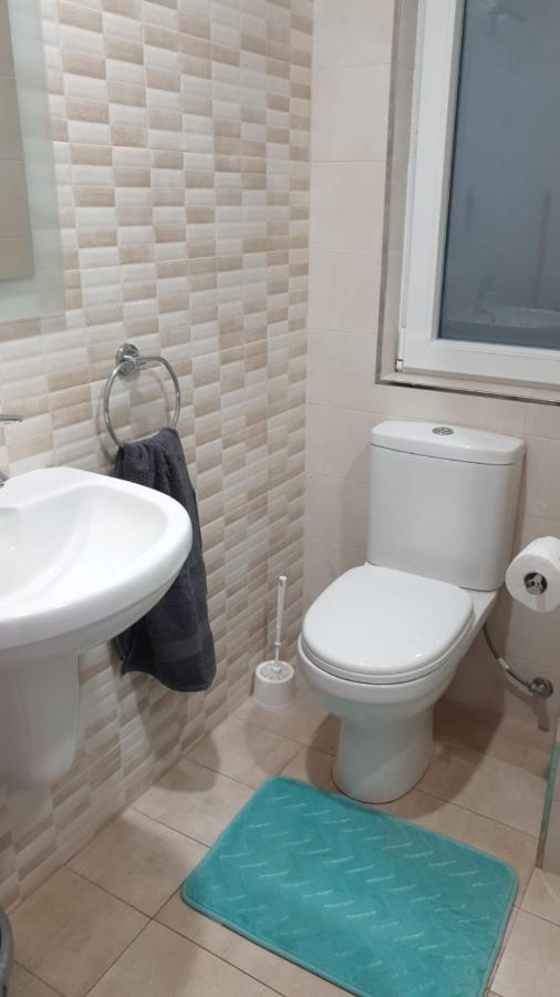 Flat 3 Blue Waves Apartment เซนต์พอลส์เบย์ ภายนอก รูปภาพ